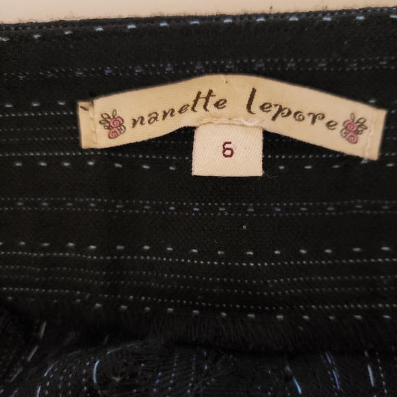 Black pants - Picture 2 of 2